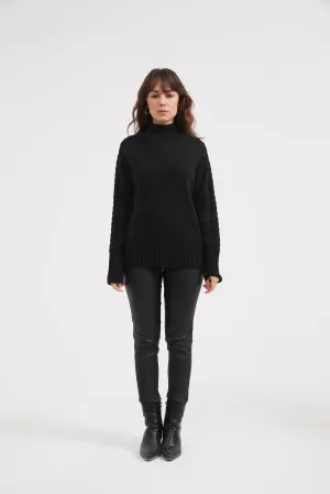 Cable Sleeve Detail Knit | Black