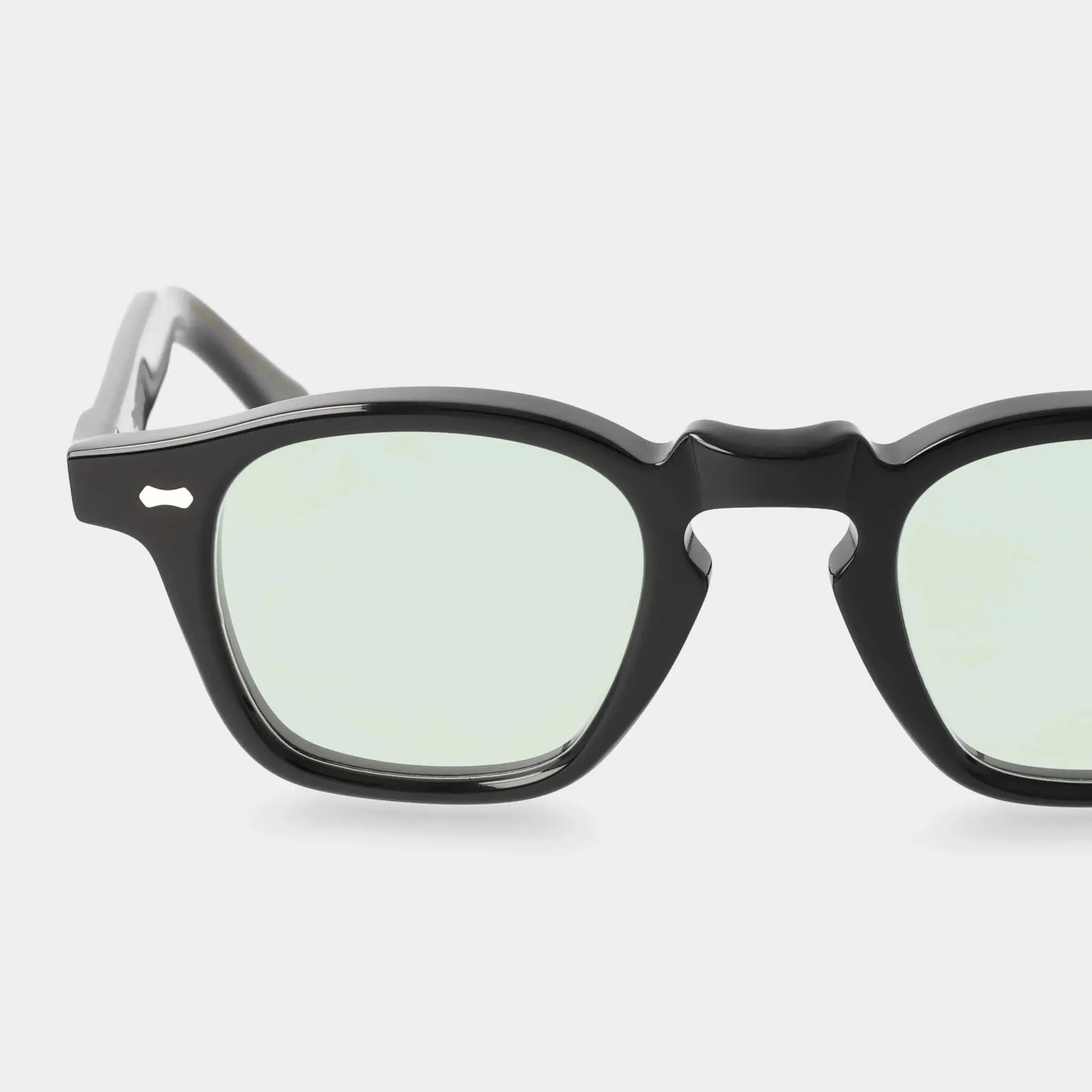 CORD ECO BLACK Sunglasses | Light Green Lens