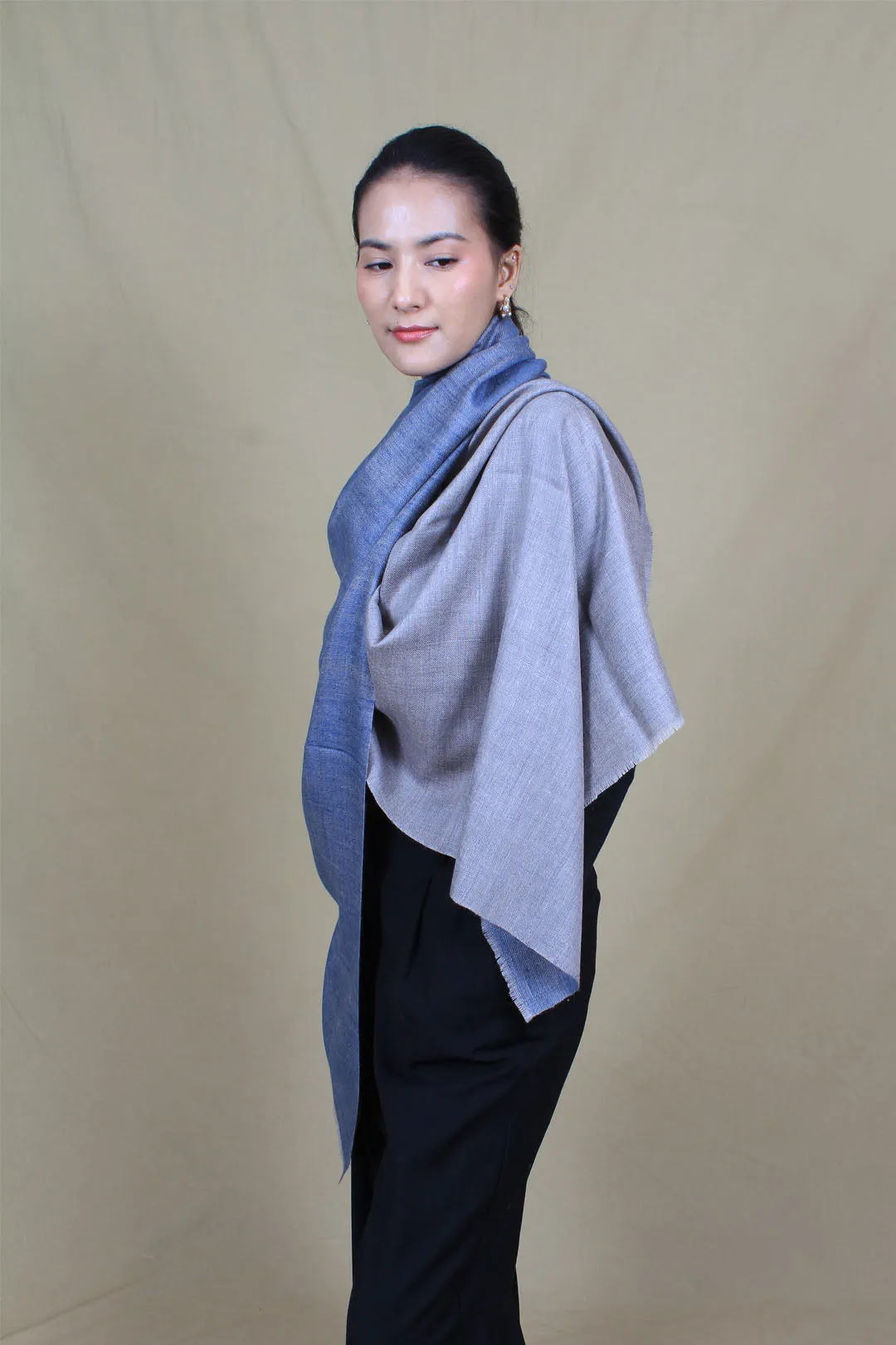 Sehar Reversible Cashmere Stole